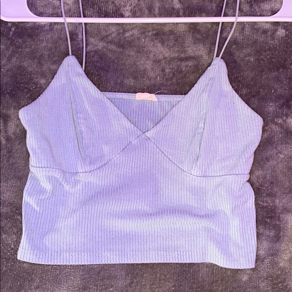 Blue ribbed V-neck crop top